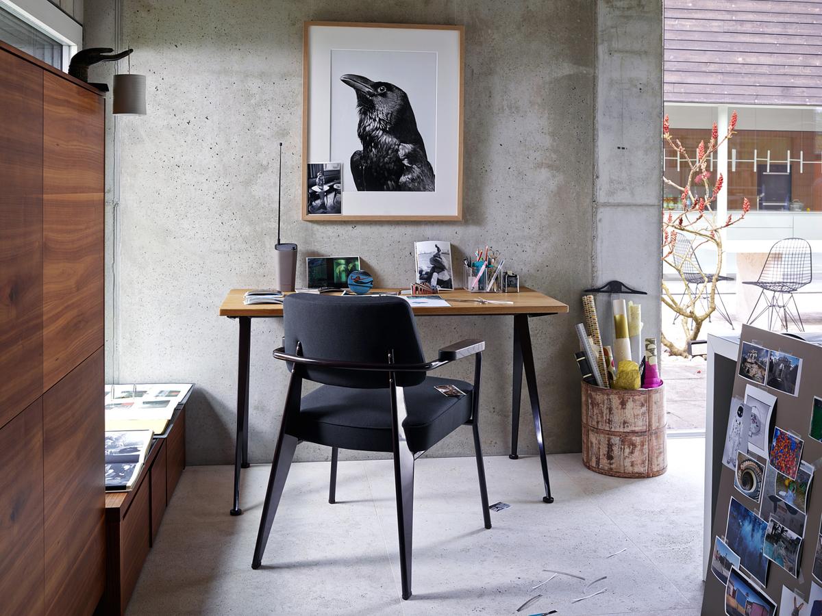 创意家具 - 桌几|办公桌|办公家具|设计师家具|指南针方向桌